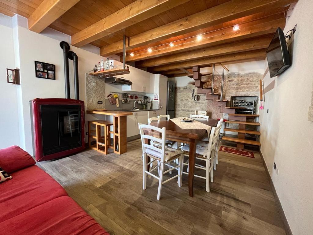 Casa Vallenari Selvavecchia Exteriör bild